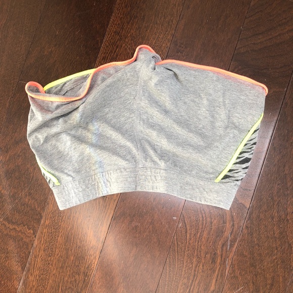 Sport short - Picture 2 of 3